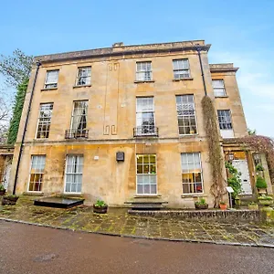 Hotel Oyo Bailbrook Lodge,, Bath